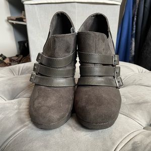Size 7 Ankle Boots